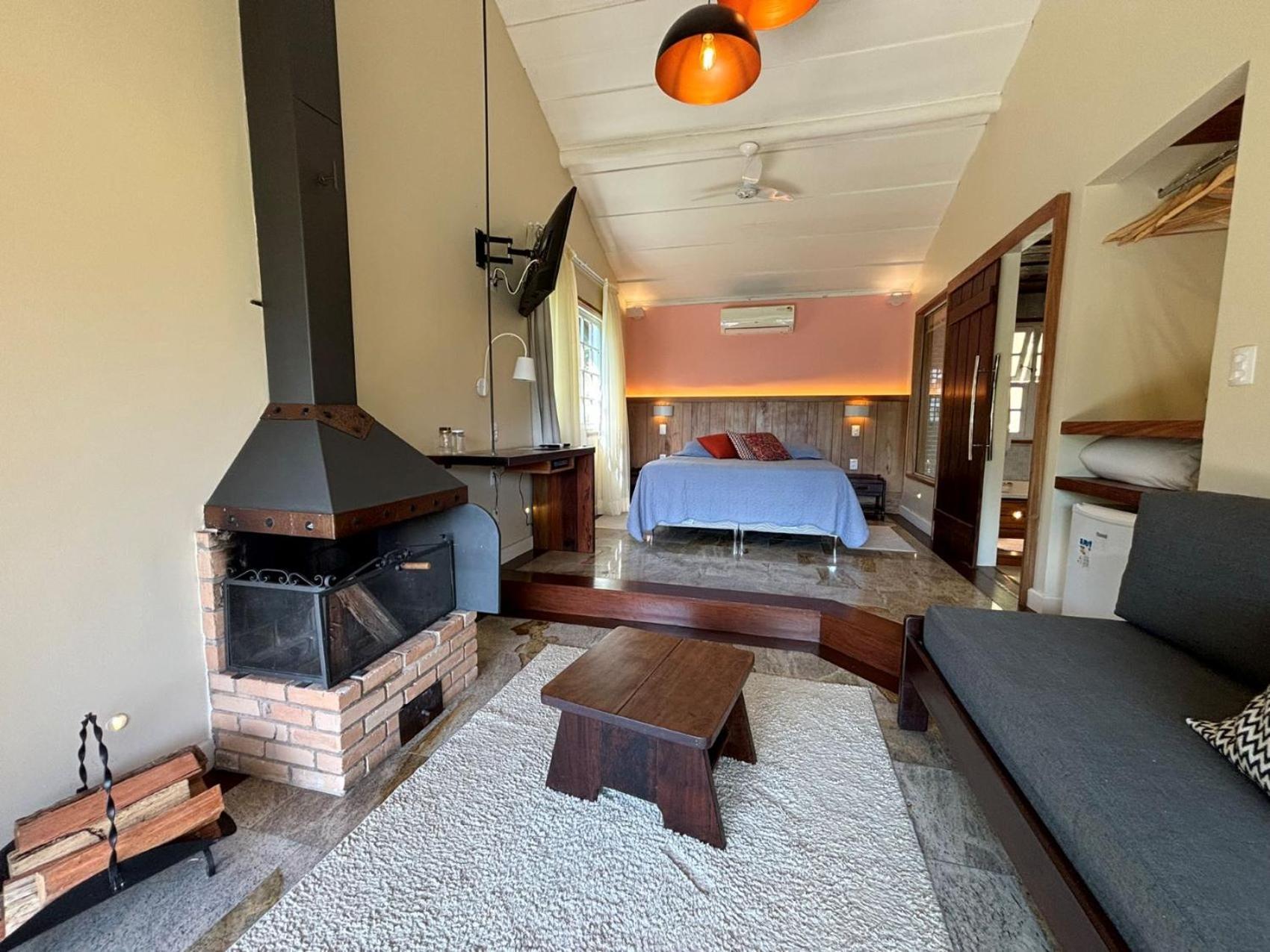 Auberge Suisse Pousada Nova Friburgo Buitenkant foto