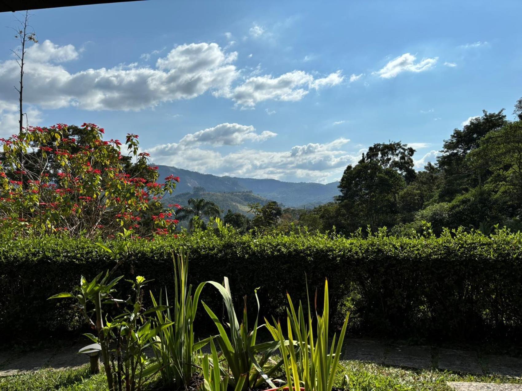 Auberge Suisse Pousada Nova Friburgo Buitenkant foto