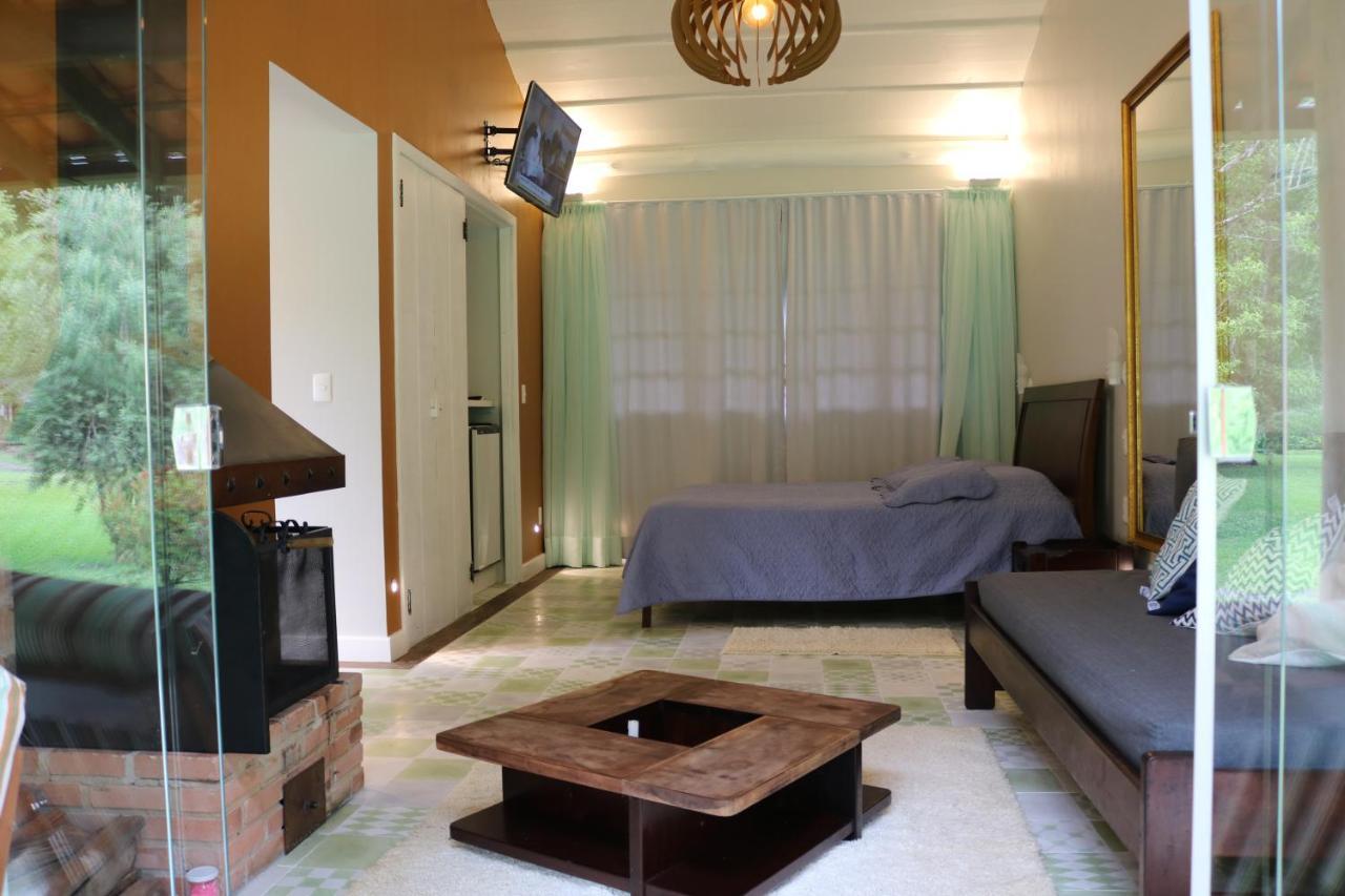 Auberge Suisse Pousada Nova Friburgo Buitenkant foto